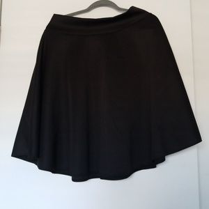 Black circle skater skirt!